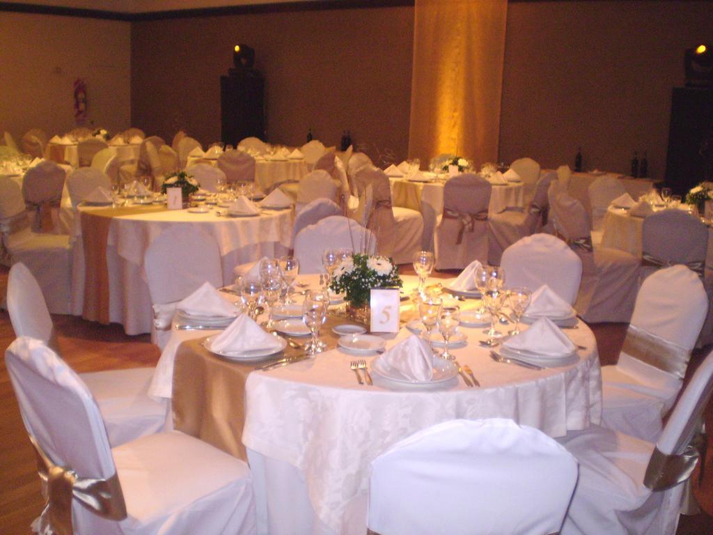 Amerian Hotel Casino Gala Ресистенсия Экстерьер фото